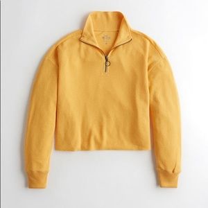 Hollister Girls waffle boyfriend half zip t-shirt